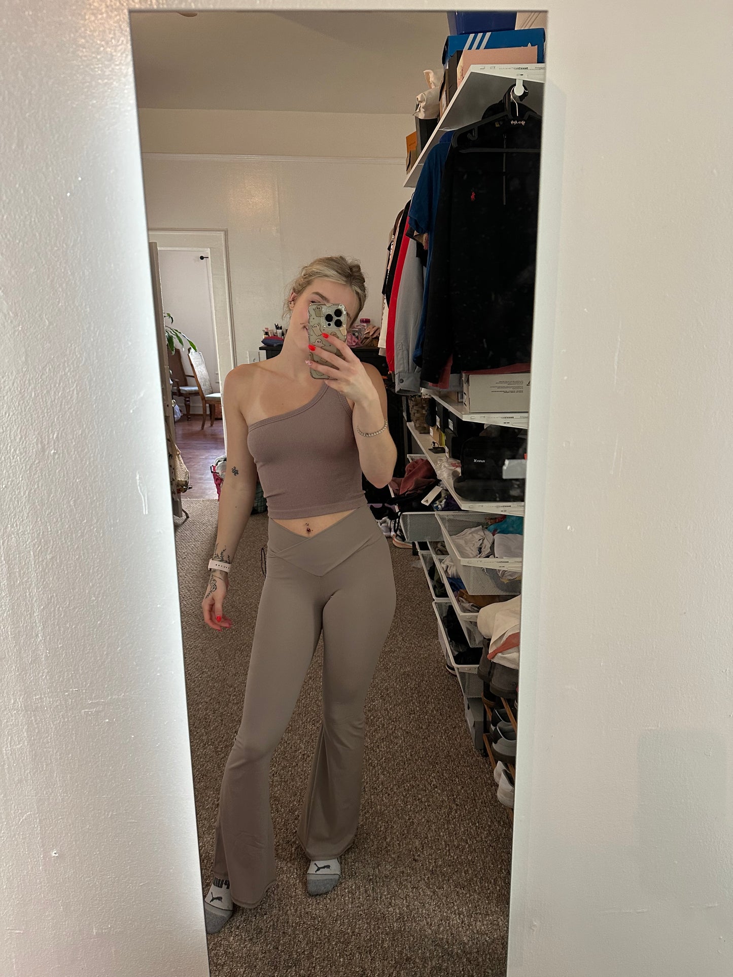 Crossover Flare leggings