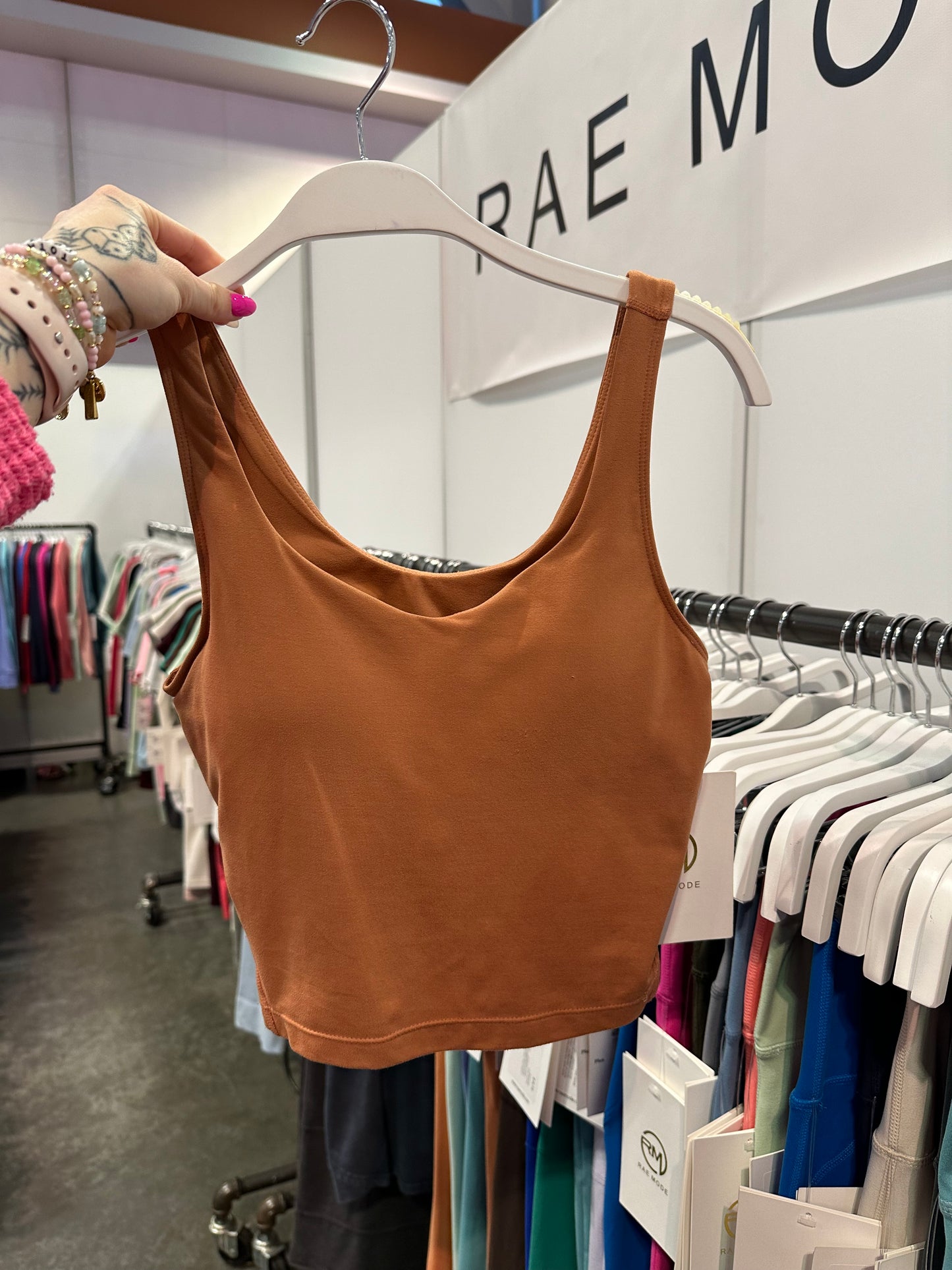 Yogi Tank π§ββοΈ